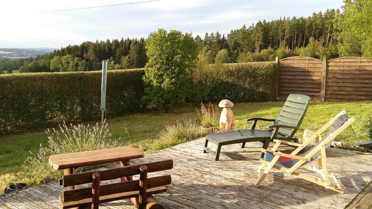 Ferienwohnung Steinwald Auslaeufer Mit Blick Auf Koesseine Waldershof Exterior photo